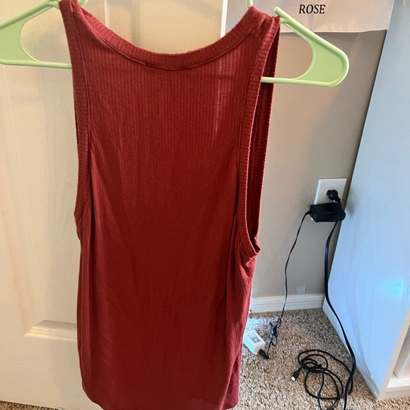 Pink Tank top - Picture 3 of 3